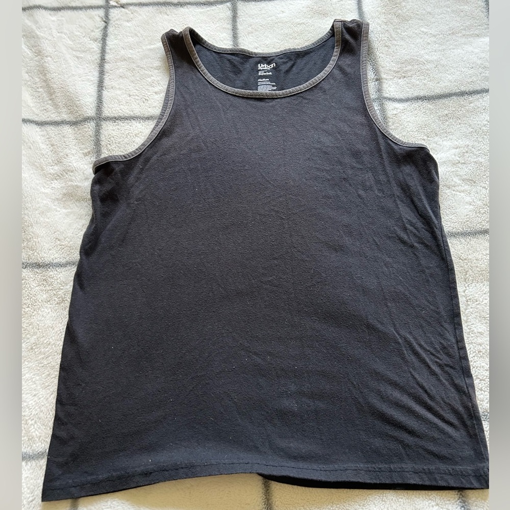 Men’s Tank Top size Medium